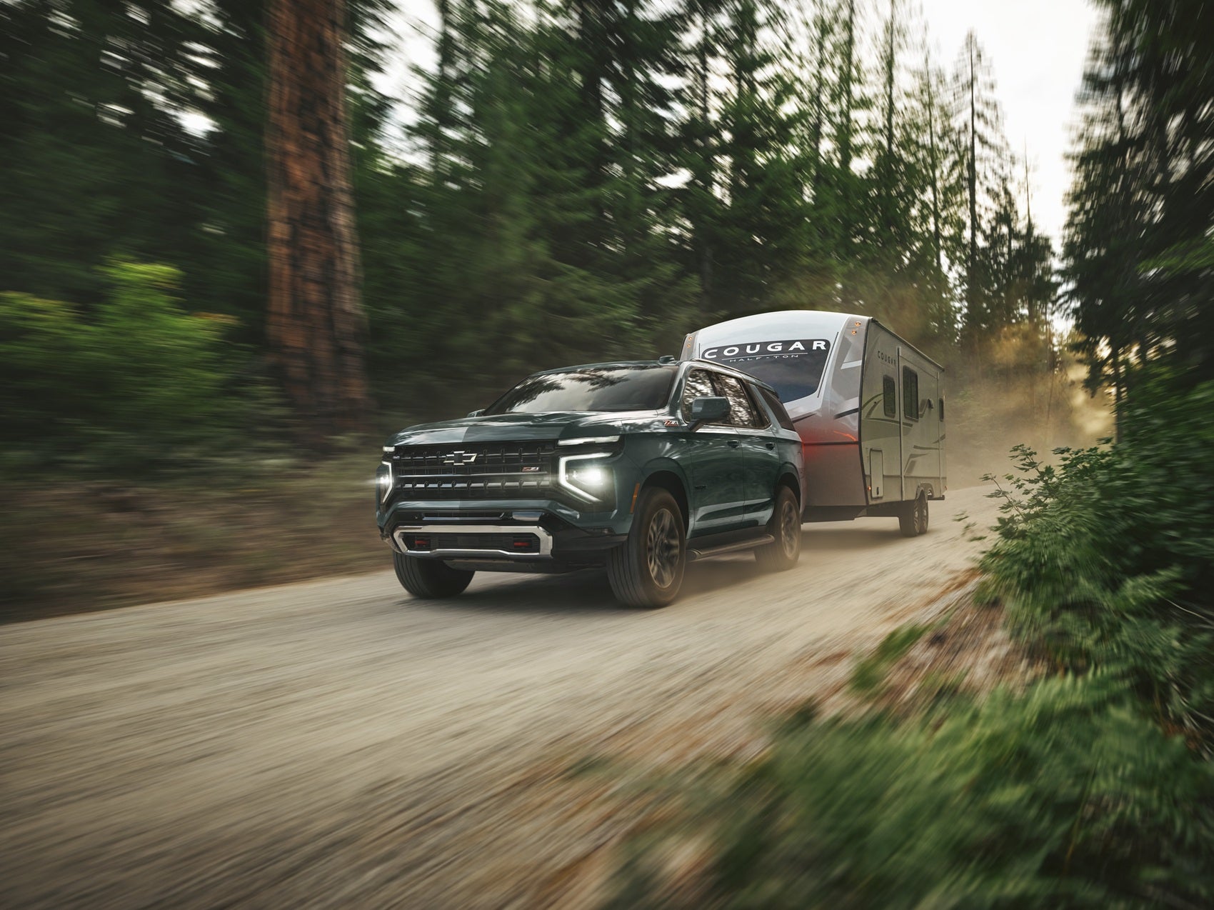 Used SUV Towing a Trailer in Minnesota